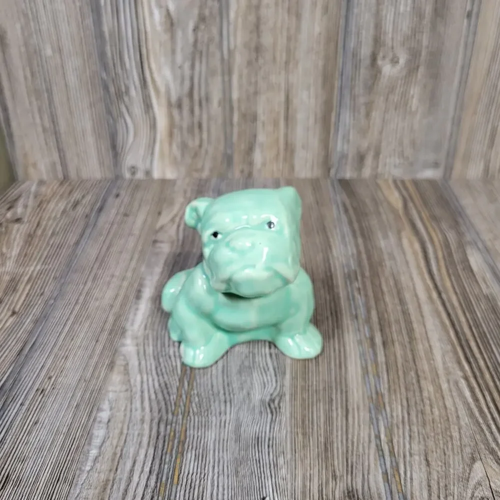 American Vintage little bulldog